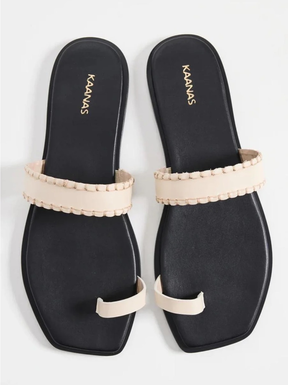 NWT KAANAS Pirita Toe Ring Sandal